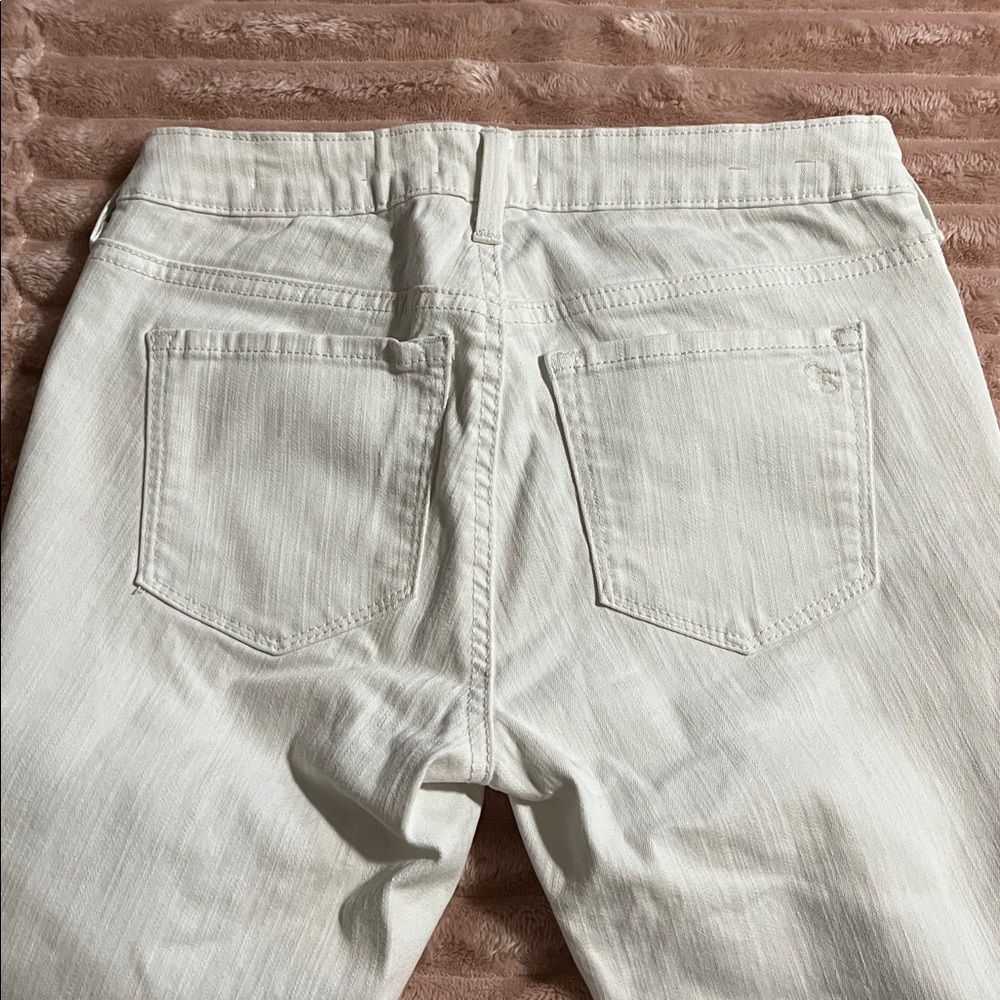 Jessica Simpson Crop High Rise Cream Denim. EC